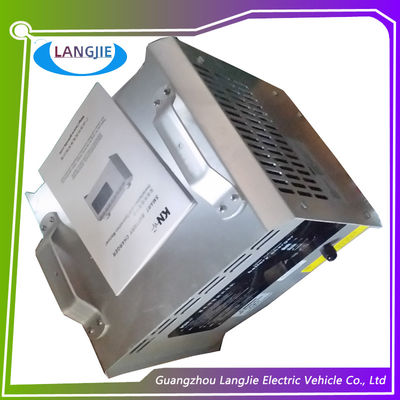 chất lượng  Lead Acid Car Battery Charger Suitable For Compact Design Of Electric Club Cars nhà máy sản xuất