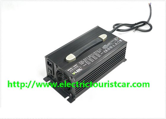 Vỏ màu đen Xe điện cổ điển Sạc pin 48V 25A 260 * 150 * 90 Mm