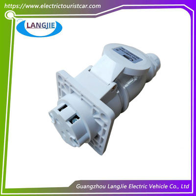 Điện áp thấp 2P 220V 32A Marshall xe du lịch điện Y-20 Điện và ổ cắm IP44 Bus