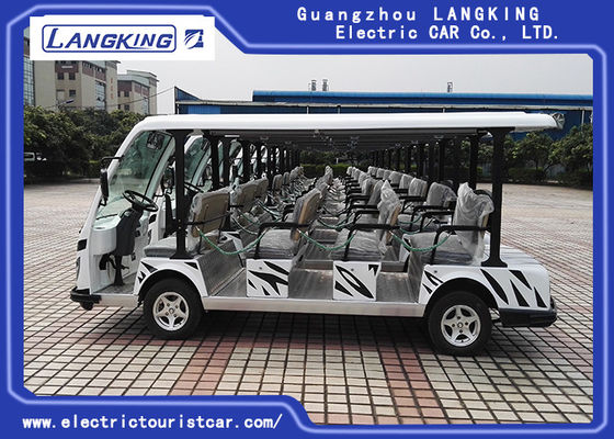 Xe đưa đón bằng điện màu trắng với 11 chỗ ngồi không gây ô nhiễm